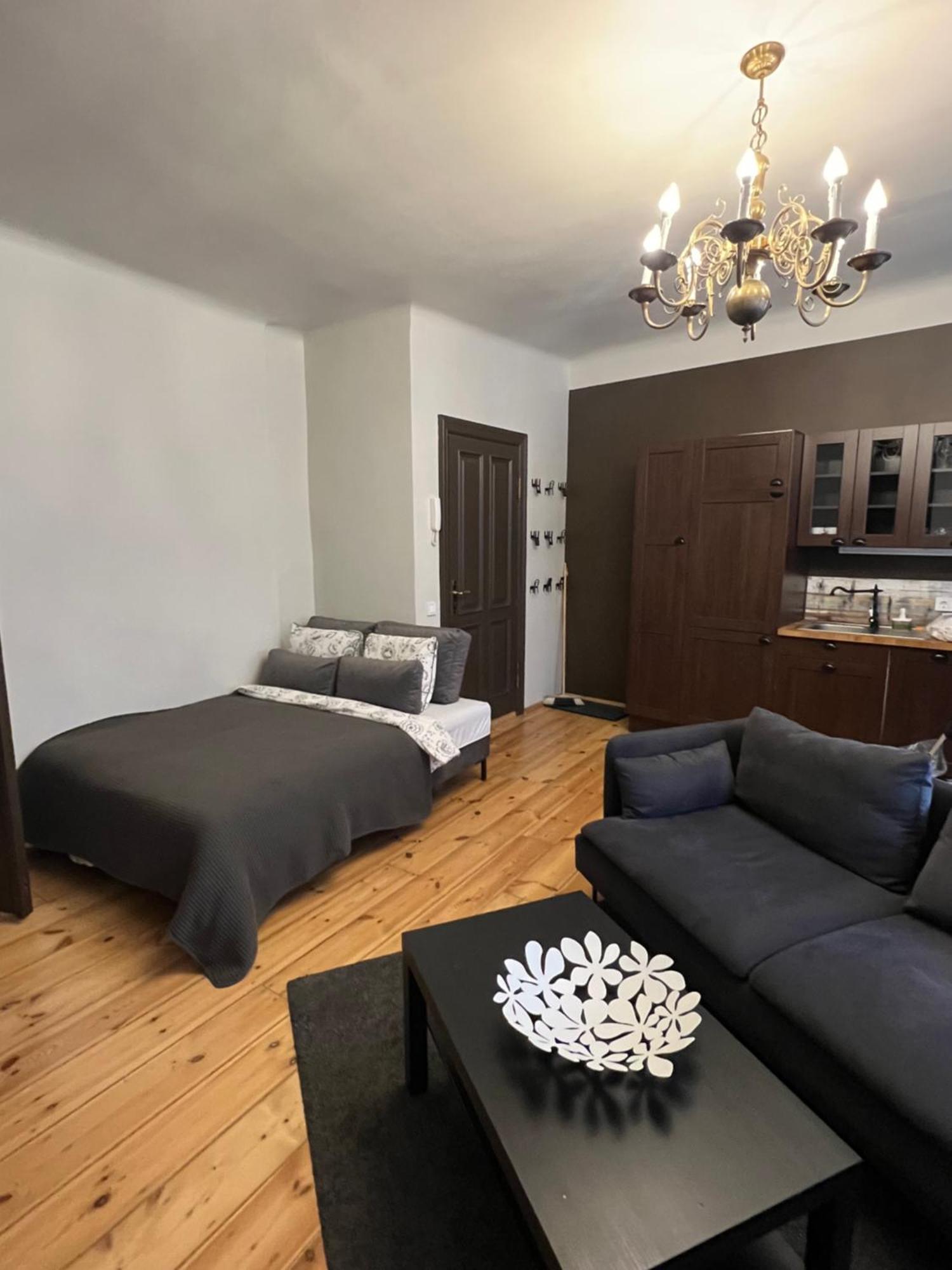 Doma Square Apartment 2, In The Heart Of Old Town Riga Esterno foto