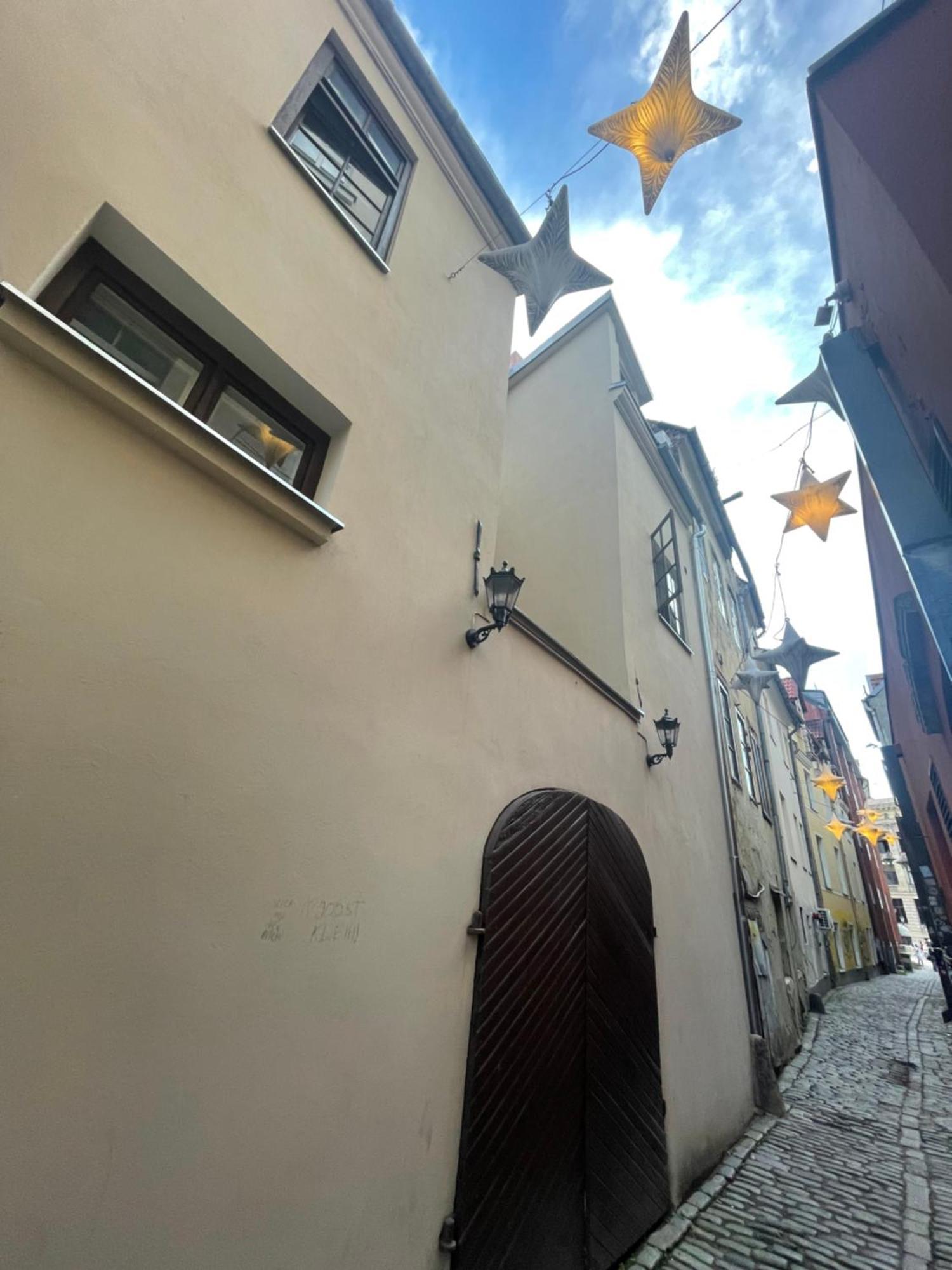 Doma Square Apartment 2, In The Heart Of Old Town Riga Esterno foto