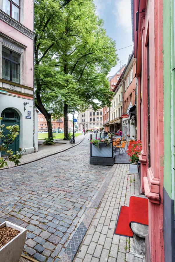Doma Square Apartment 2, In The Heart Of Old Town Riga Esterno foto